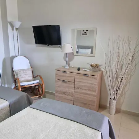 Apartment Lovely Sea View & Junior *