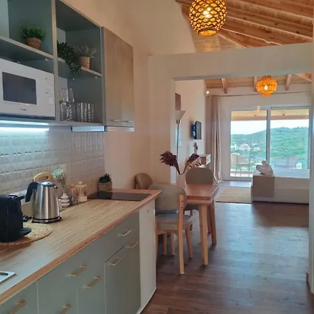 Appartement Lovely Sea View & Junior