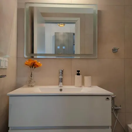 Lovely Sea View & Junior Apartment *